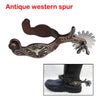 Éperons de style western avec accents en laiton