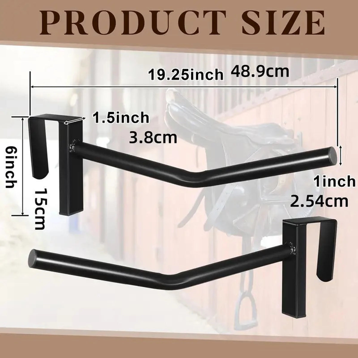 Dos soportes de silla de montar negros para pared, con dimensiones ajustables y hardware de montaje.