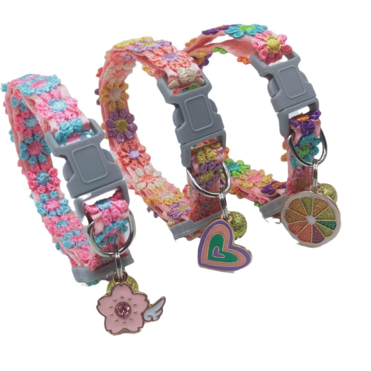 Adjustable Lace Pet Collar with Charm Pendant for Small Cats and Dogs