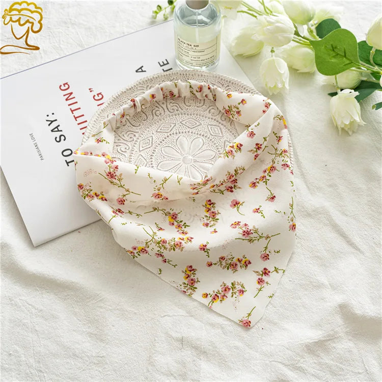 Bohemian Paisley Print Triangle Head Scarf