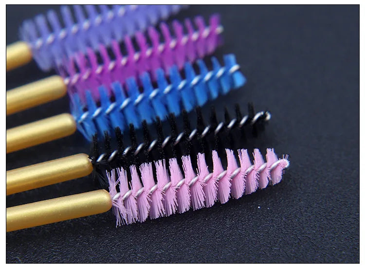 Disposable Eyelash Brushes (50-Pack) — Mascara Wand & Eyebrow Grooming Spoolies