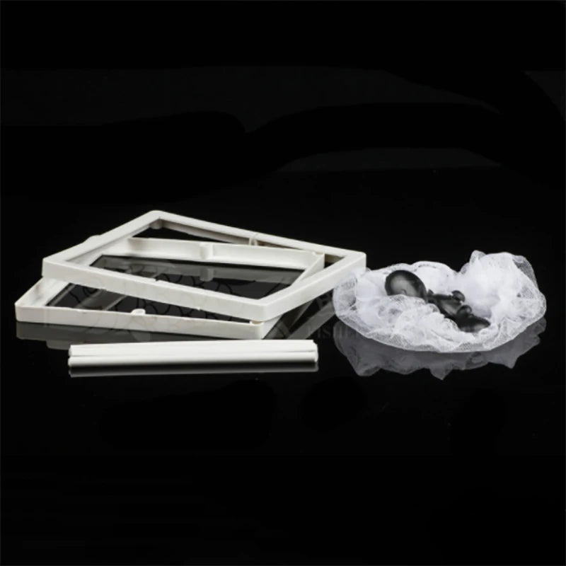Aquarium Fish Breeding Isolation Box with Suction Cups