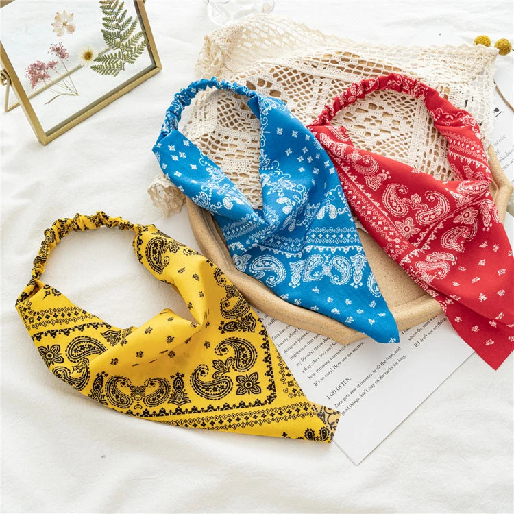 Bohemian Paisley Print Triangle Head Scarf