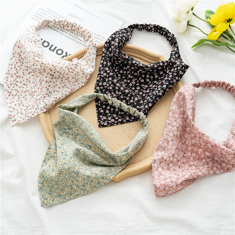 Bohemian Paisley Print Triangle Head Scarf
