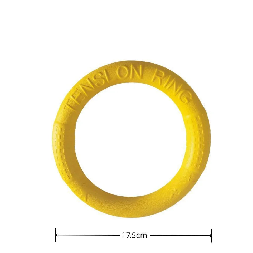 Geliger Spannring-Spielzeug aus Gummi mit einem Durchmesser von 17,5 cm.