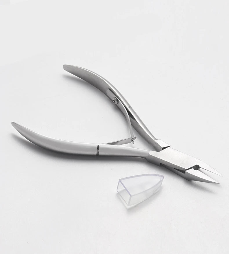 Precision Stainless Steel Cuticle Nipper for Salon-Quality Nail Care