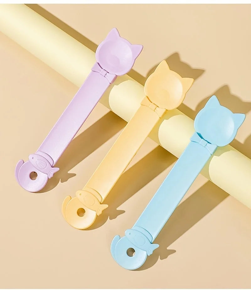 Squeeze Treat Dispenser Spoon for Cats