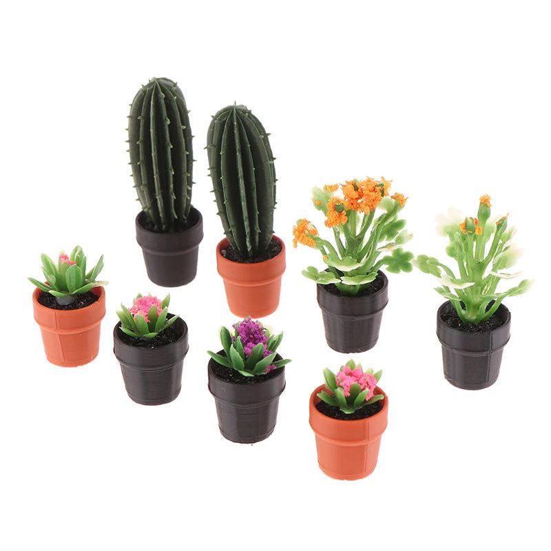Set of 5 Miniature Potted Plants for Dollhouse Scenes