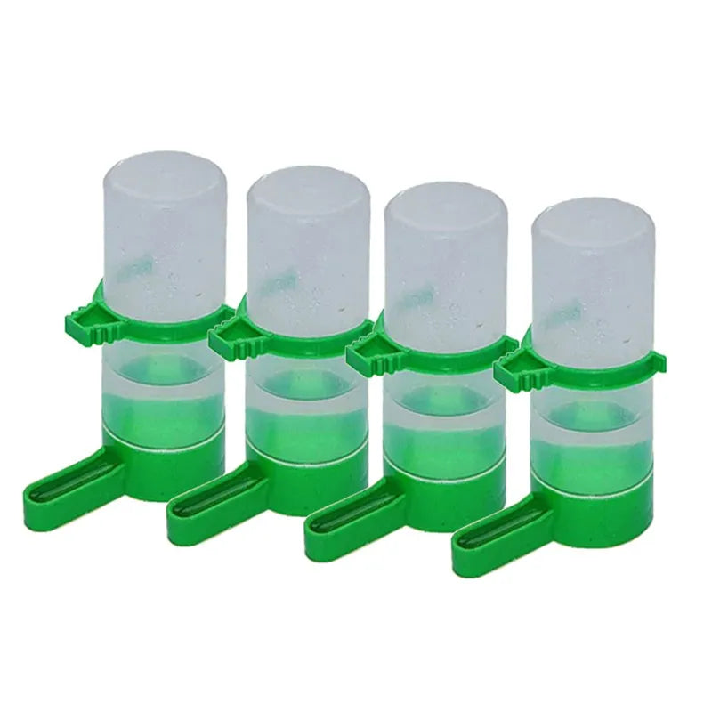 Automatischer Wassernapf mit Futterautomat