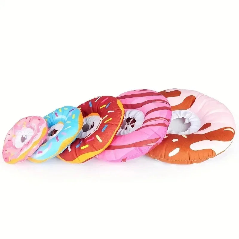 Colección de collares elizabetanos coloridos para mascotas, diseñados para protección de heridas.
