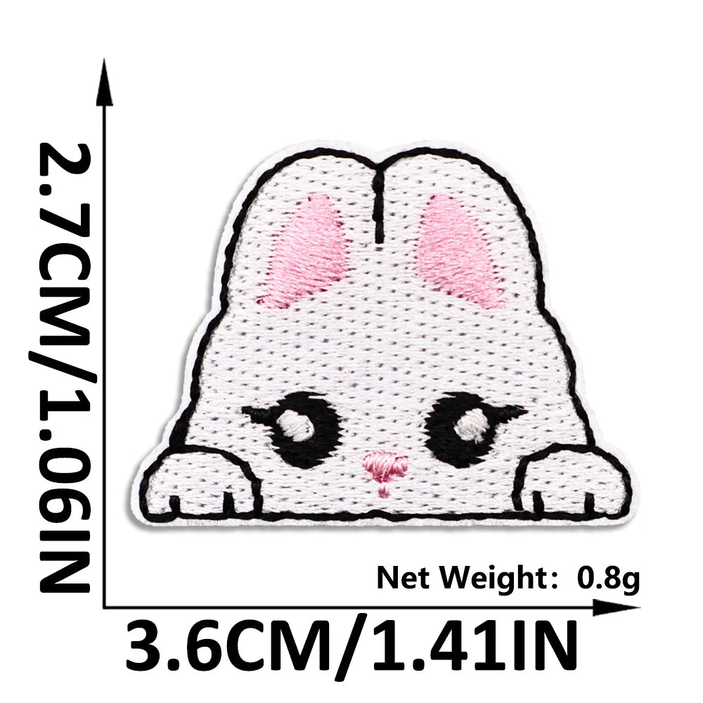 Cat Embroidered Iron-On Patch – Cute Pocket-Sized Appliqué for Clothing & Crafts