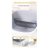 Vista cercana de una caja de arena blanca con un forro de almohadilla extraíble de tres capas.