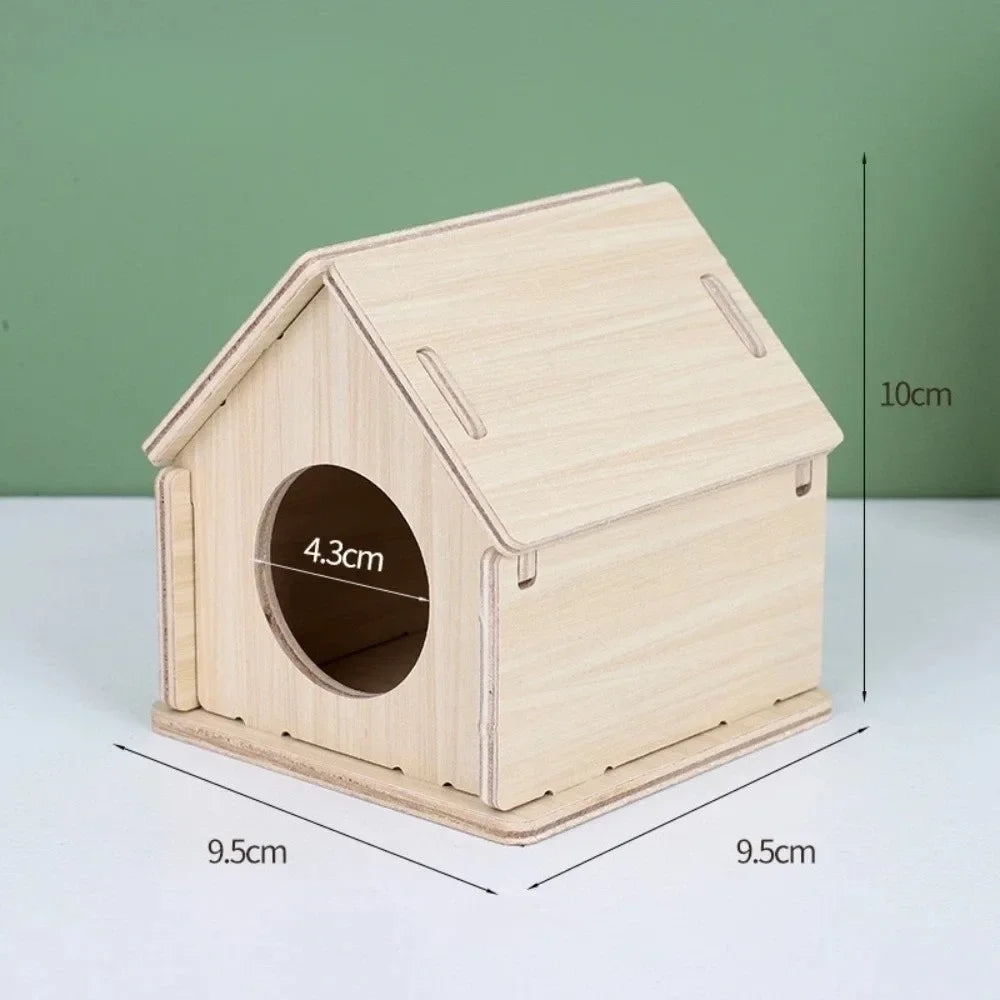 Natural Wooden Hamster Villa with Climbing Platform