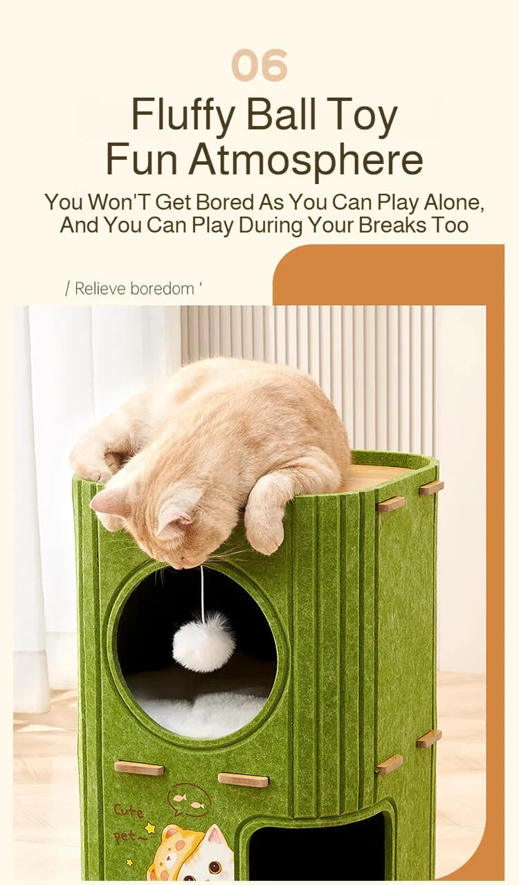 Un juguete de pelota peludo dentro de una casa para gatos verde, con un gato descansando arriba.