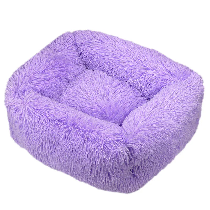Lit carré en peluche de luxe pour chien