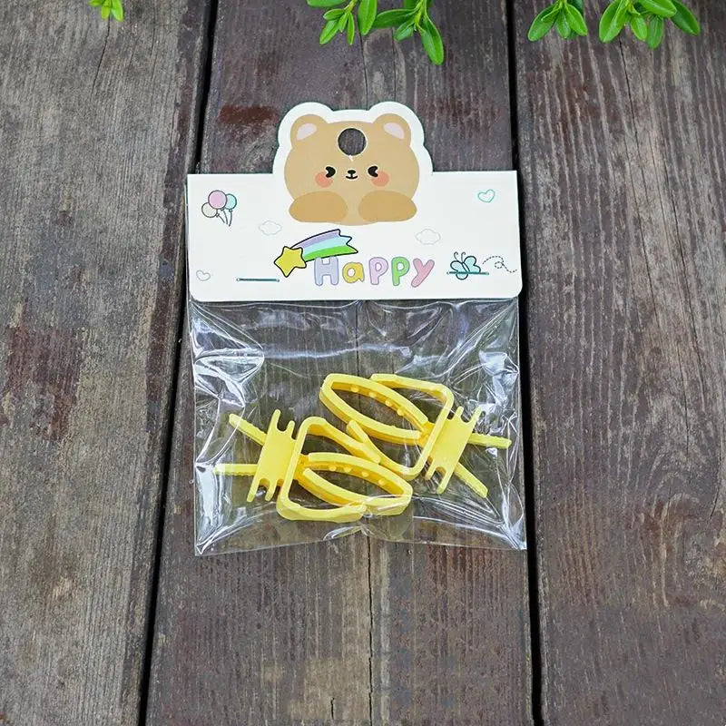 Parrot Food Holder Clip with Chain – Bird Cage Fruit & Vegetable Feeder