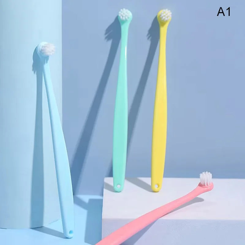 Brosse à dents pour animaux avec tête compacte