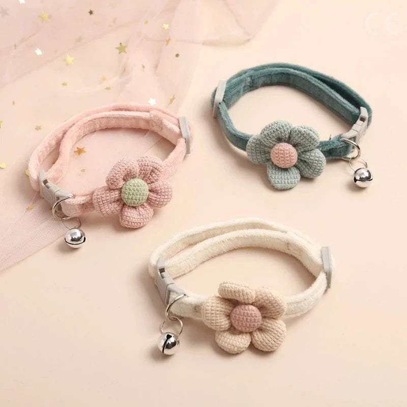 Verstellbares Katzenhalsband mit Glocke und Schleife