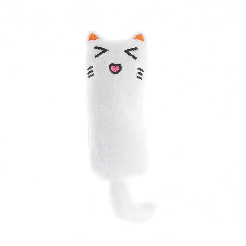 Weiβer Spielzeugkater mit orangen Ohren und Schwanz, freundlicher Gesichtsausdruck.