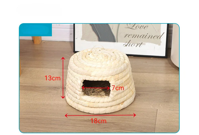 Handwoven Natural Straw Rabbit Grass Mat for Small Pets