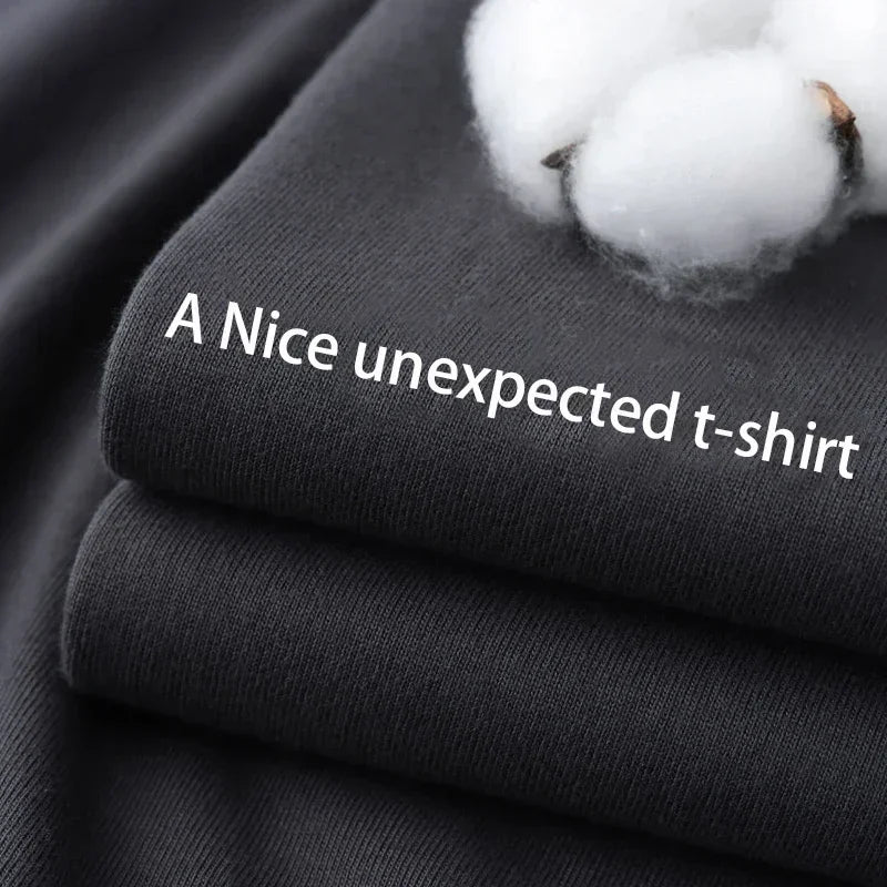 Camiseta Gráfica de Gato Divertida
