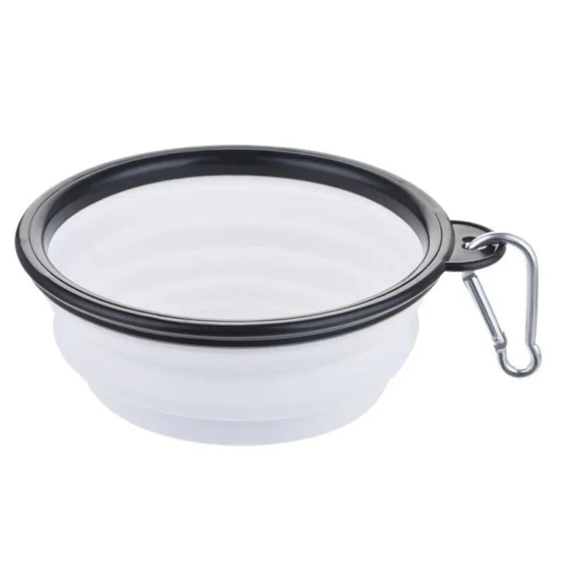 Weiße, faltbare Silikon-Haustier-Reise-Schale mit schwarzem Rand und Metallclip.