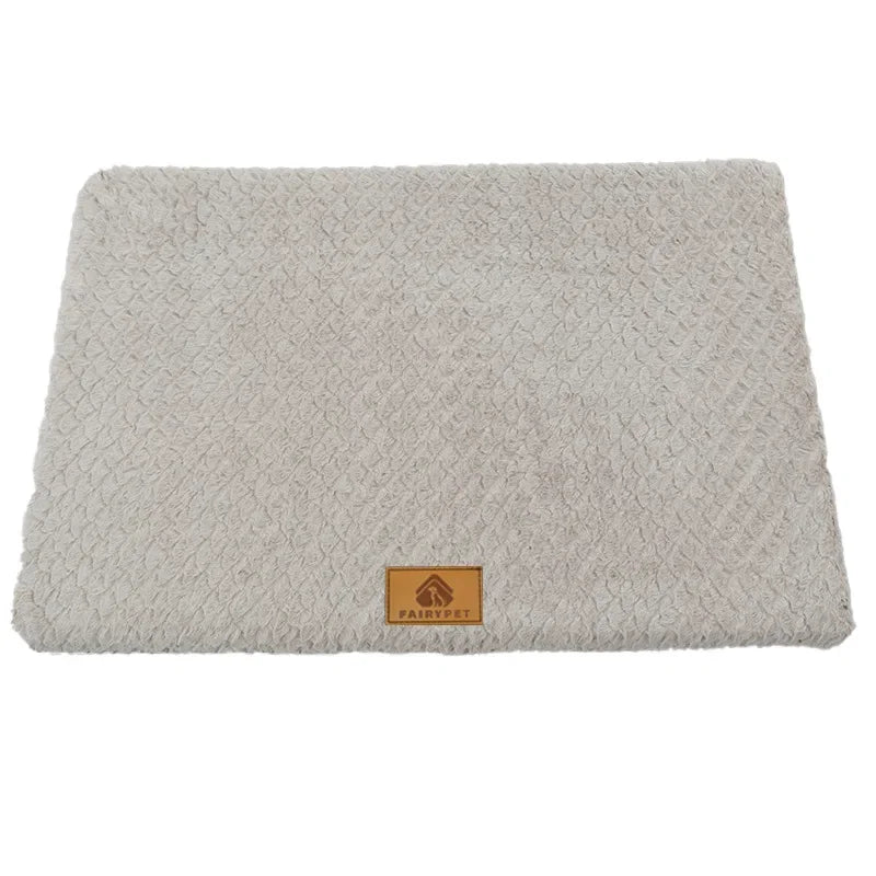 Cozy Winter Pet Bed with Washable Cover