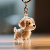 Petite figurine de chien brun clair avec rangement pour poils transparent fixé à une clé USB dorée.