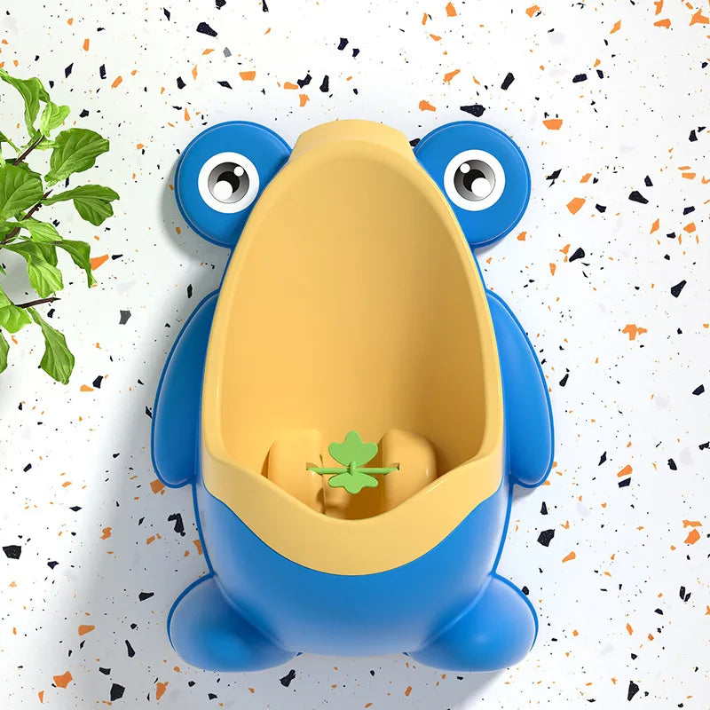 Cute Frog Potty Training Urinal for Boys with Aiming Target