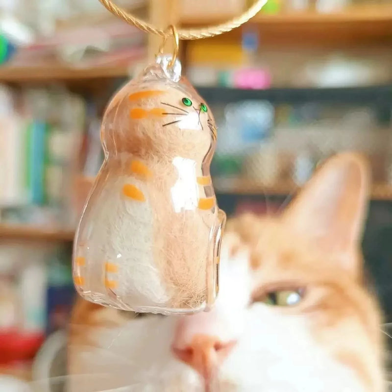 Porte-clés Chat Roux avec Compartiment de Rangement pour Cheveux