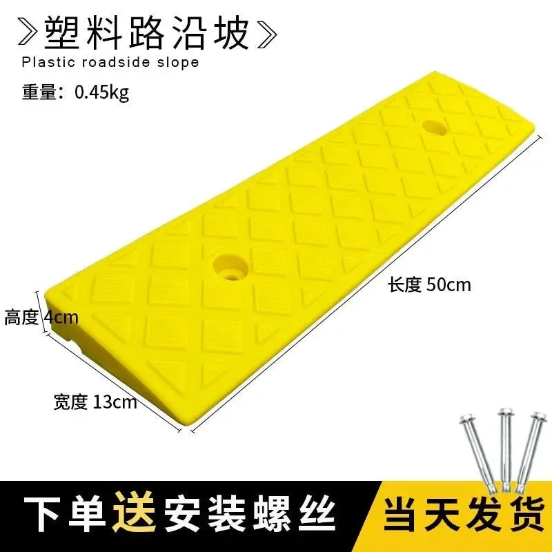 Anti-Slip Driveway Curb Ramps for Cars, Trucks, and Trailers