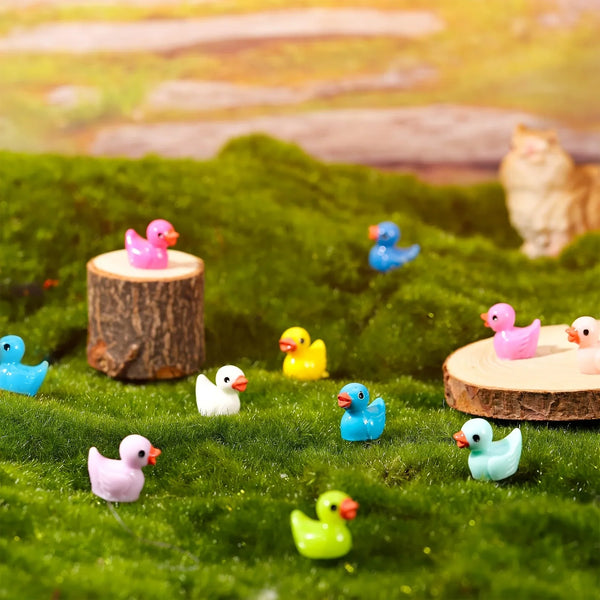 Mini Resin Duck Set (50 Pieces) for Crafts and Decorations