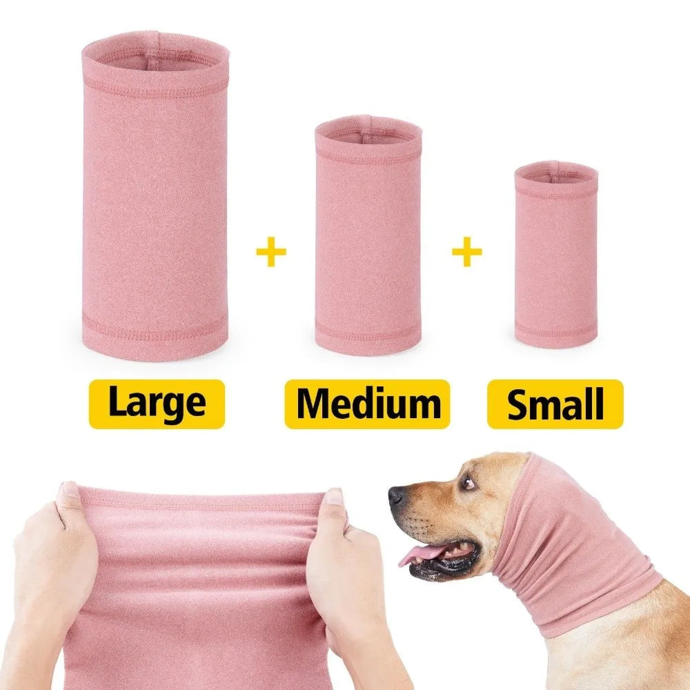Drei Größen rosa beruhigende Ohrenschutz-Ohrhörer für Hunde, gekennzeichnet als groß, mittel und klein