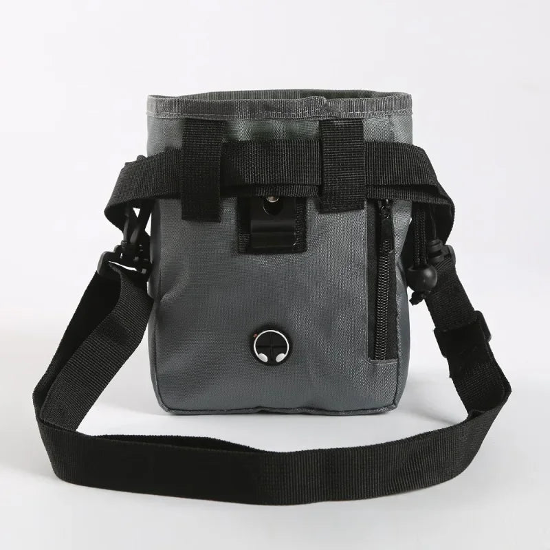 Schwarze Handfreie Hundetrainingsgürteltasche mit Riemen und Schnalle.