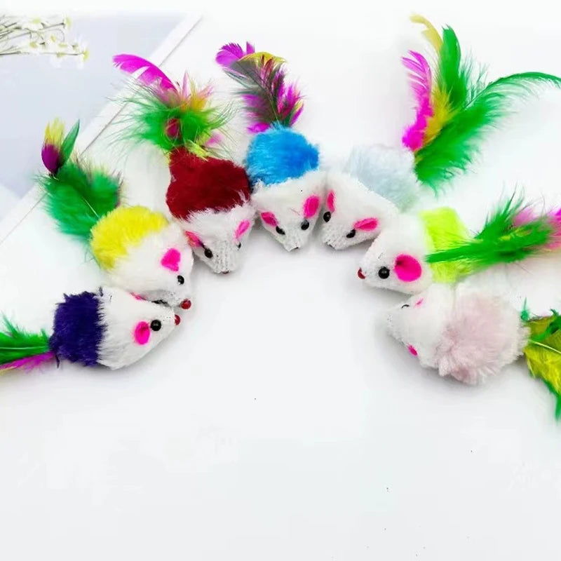 Plüsch-Katzenspielzeug-Maus mit bunten Federn