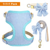 Helles blaues Hundehalsband und Leine-Set mit dekorativen Schleifen und Halsbändern in einem 1+1+1-Pack.