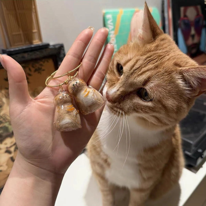 Porte-clés Chat Roux avec Compartiment de Rangement pour Cheveux