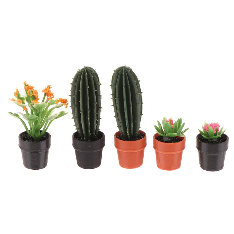 Set of 5 Miniature Potted Plants for Dollhouse Scenes