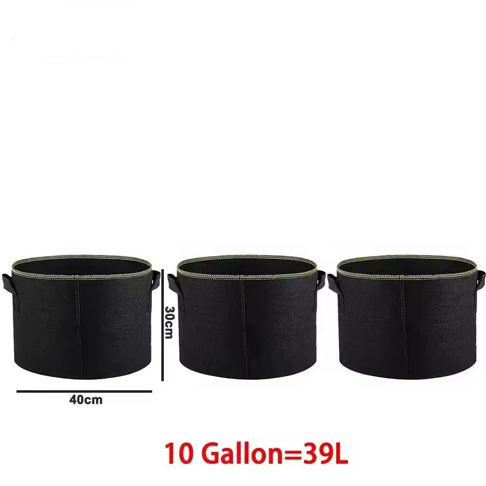 Black non-woven aeration grow bags with handles, measuring 40cm in diameter and 30cm high.