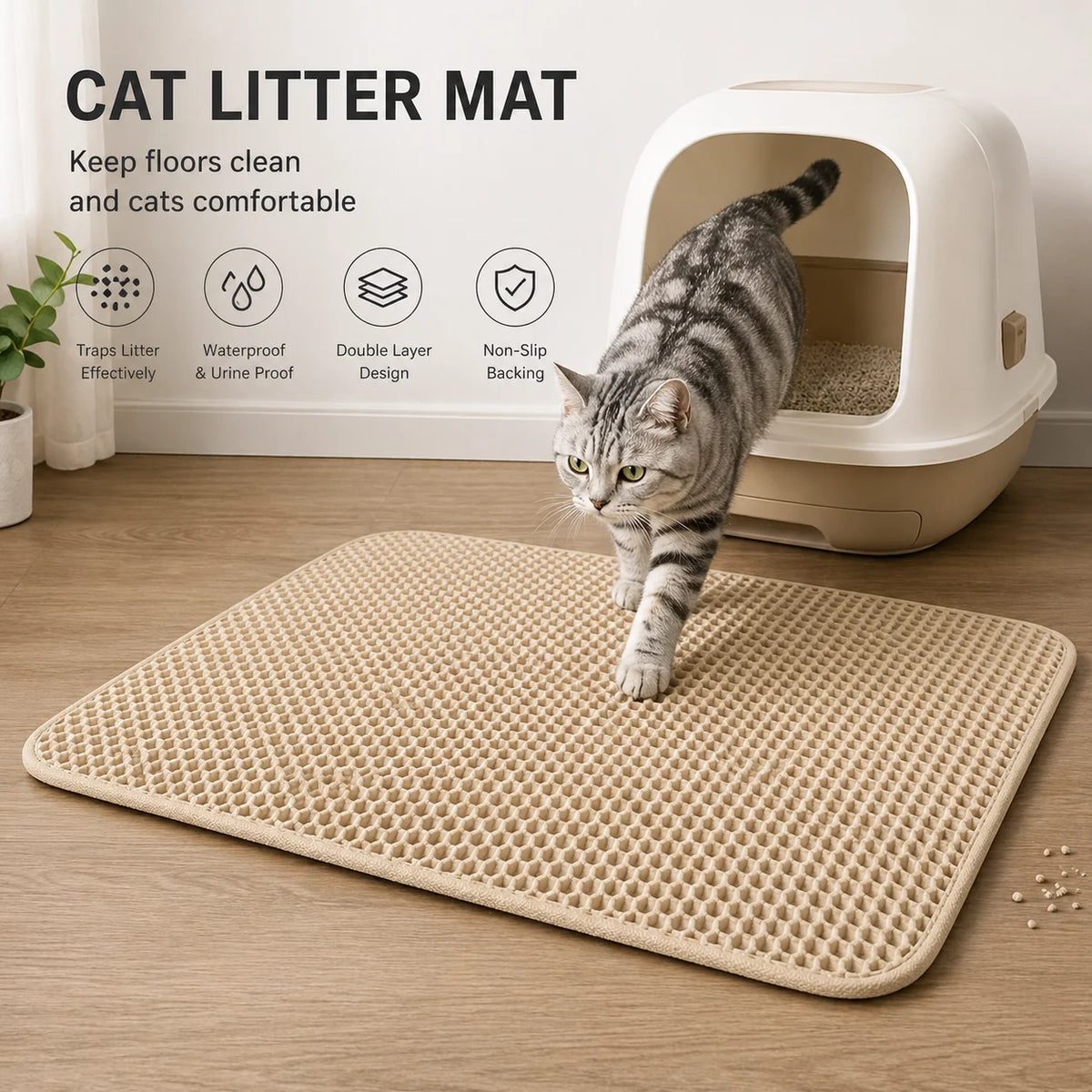 Eine tabby katze steht auf einem beigen, doppelten Katzenstreu-Matte vor einer weißen Katzentoilette.