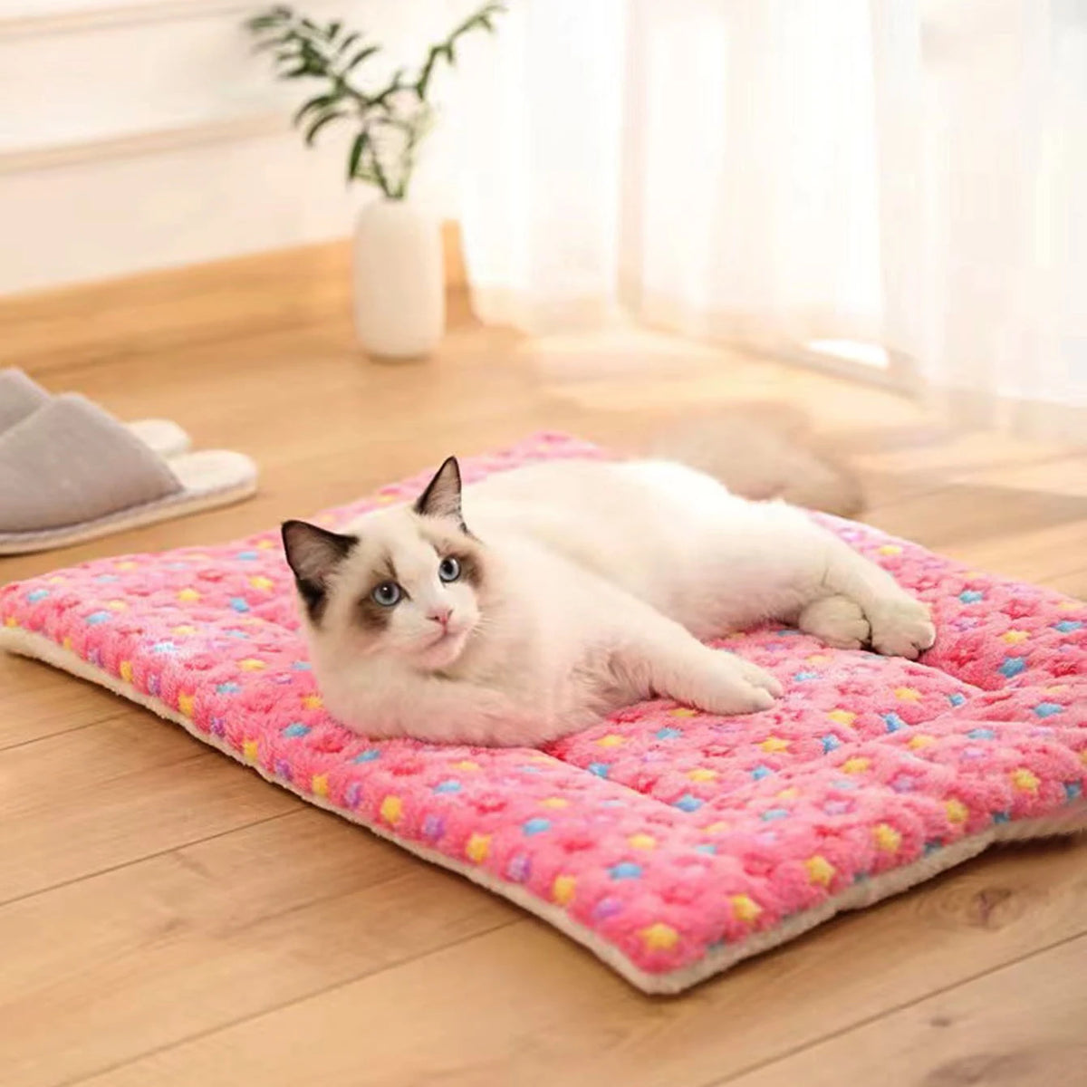 Cozy Flannel Pet Sleeping Mat for Dogs and Cats