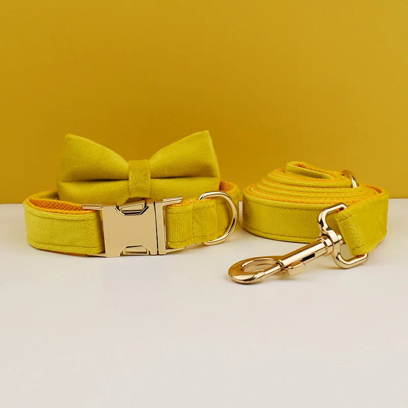 Personalisiertes Halsband, Geschirr & Leine Set mit abnehmbarem Fliegenknoten