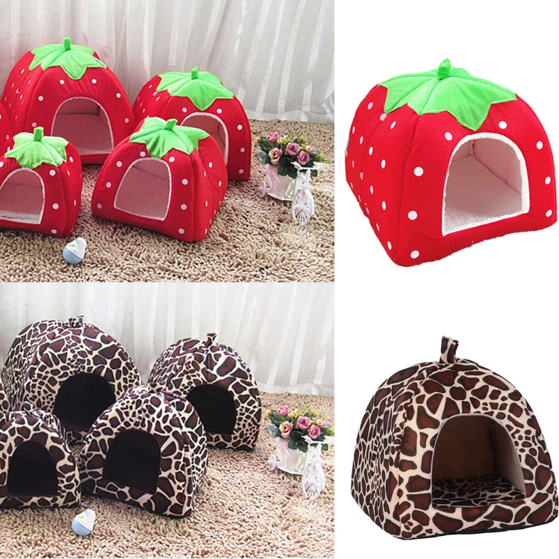 Lit pour animaux en peluche en forme de fraise