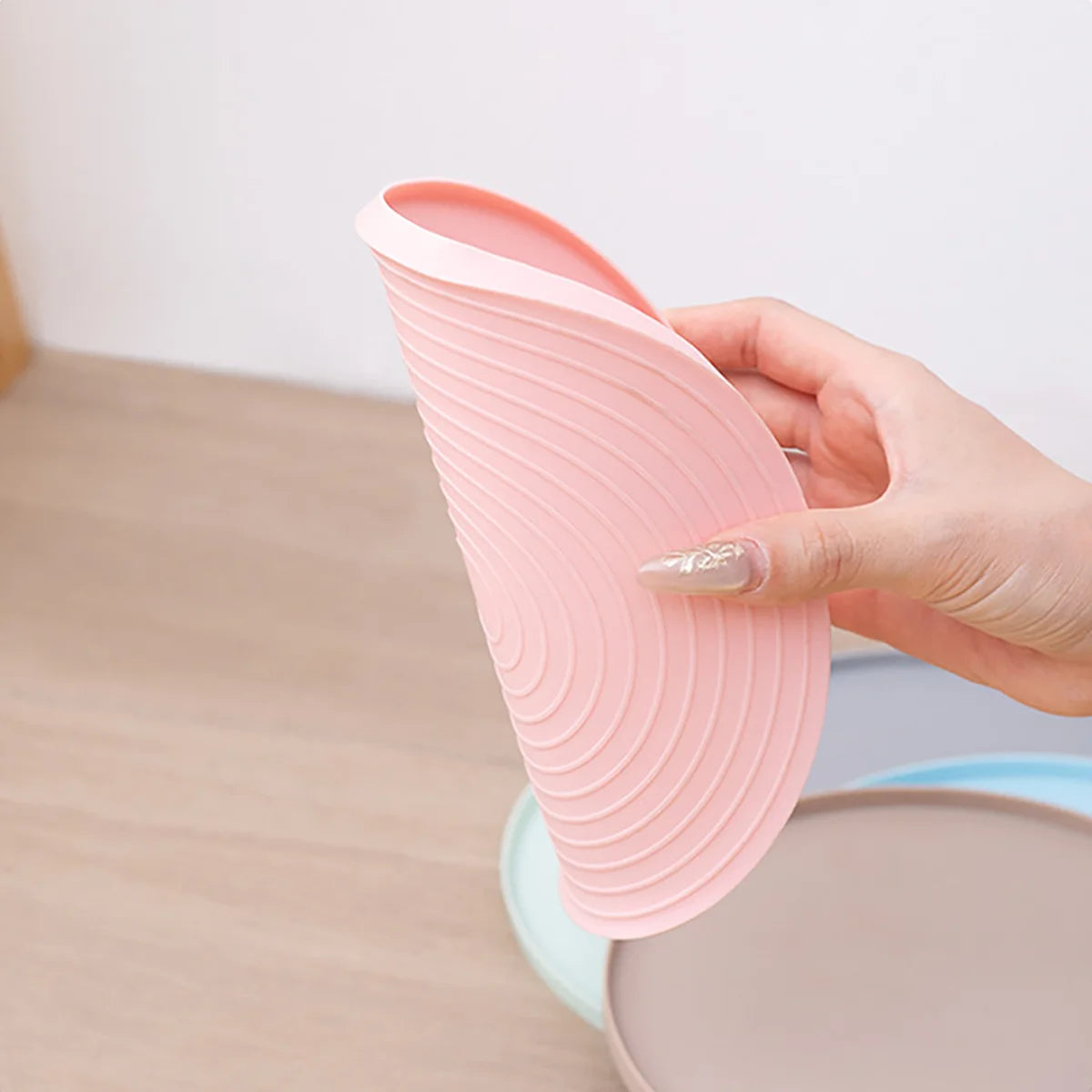 Waterproof Silicone Pet Feeding Mat for Cats and Dogs