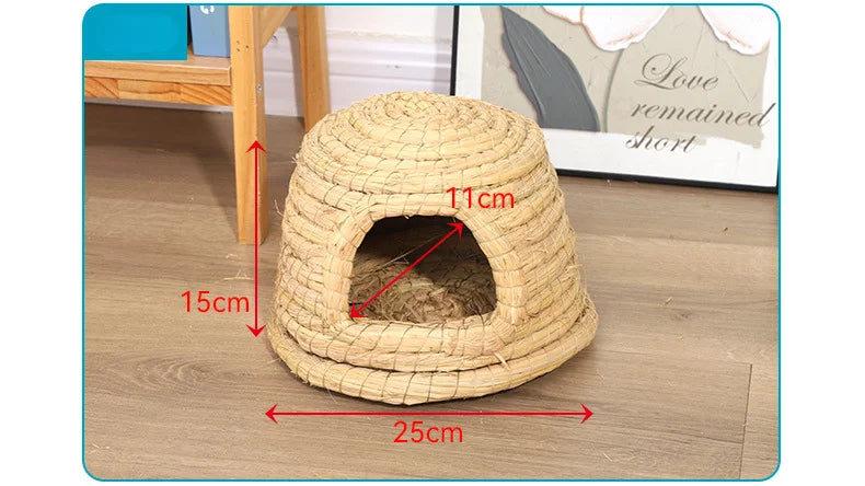 Handwoven Natural Straw Rabbit Grass Mat for Small Pets