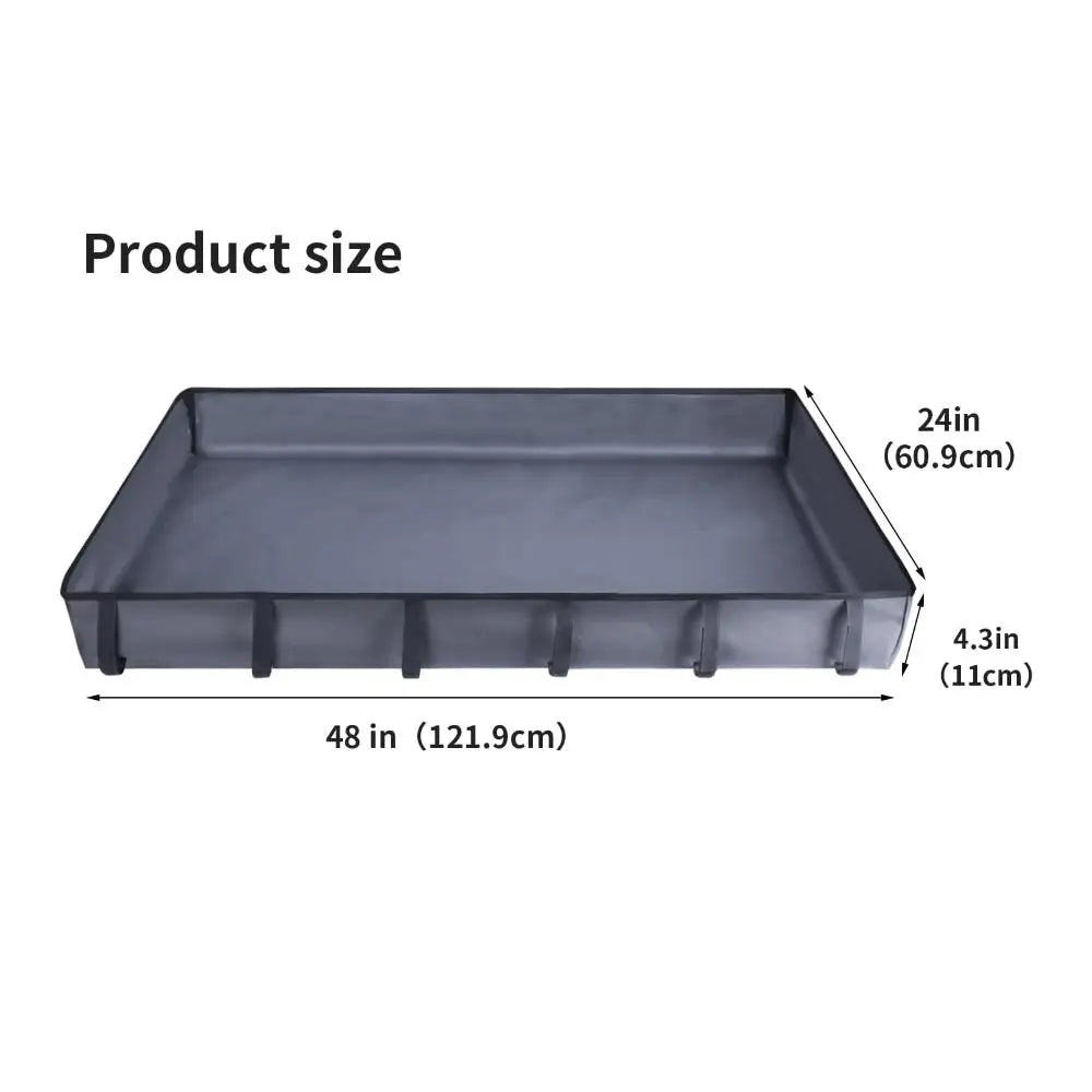 Un revêtement d'habitat rectangulaire gris foncé et imperméable avec des sections amovibles et des dimensions indiquées.