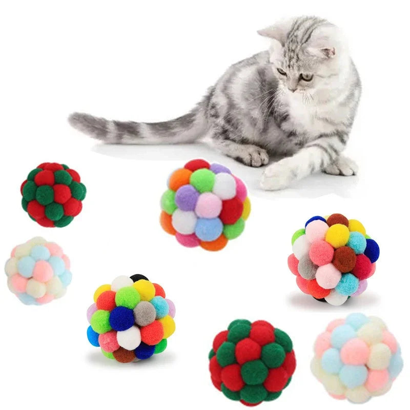 Balles de jouet pour chat en peluche avec grelots