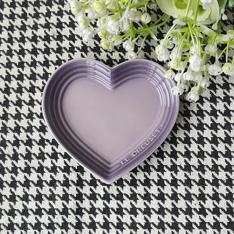 Heart-Shaped Ceramic Pet Bowl – Anti-Vomiting Slow Feeder for Small Cats & Dogs