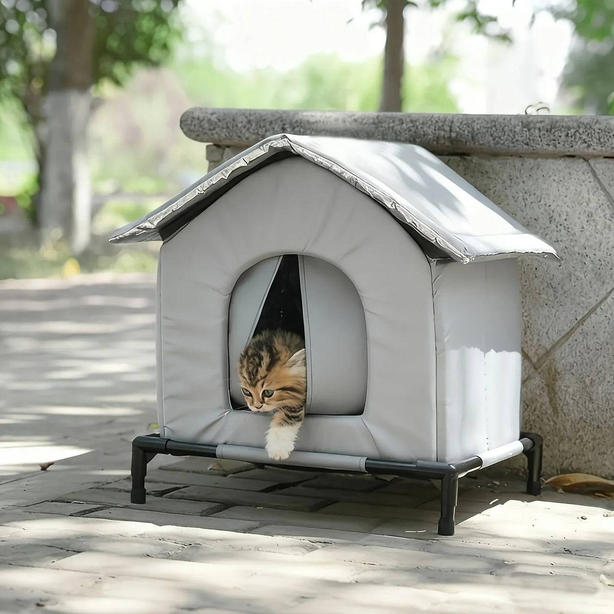 Outdoor Cat House with Heated Insulation and Raised Waterproof Base