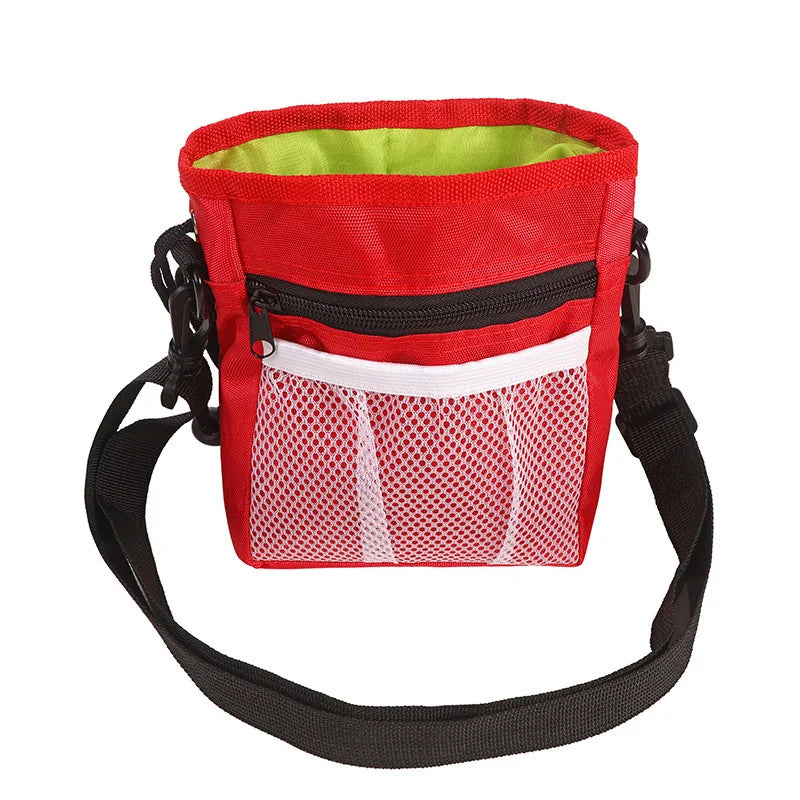 Rote und limettengrüne Stofftasche für fußfreie Hundetrainierung